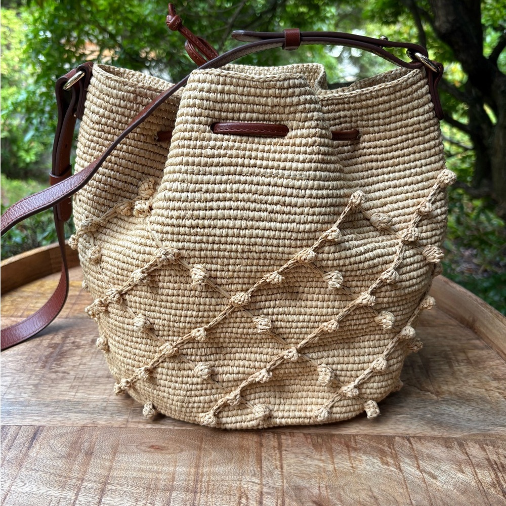 Embroidered Sezane raffia bag - Picture 9 of 17